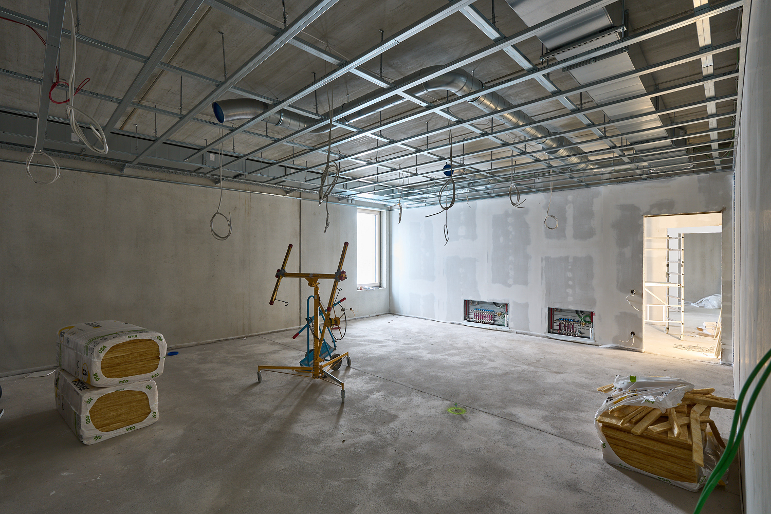 	Trockenbauschienen an der Decke