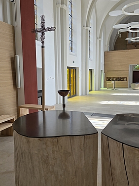 Altar aus Holz 