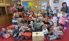 2.100 Weihnachtspakete für bedürftige Kinder