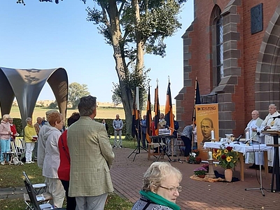 "Füreinander da sein"