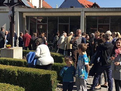 Reger Austausch an einem Ort der Begegnung