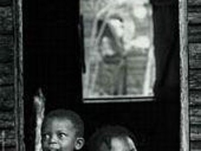 Adveniat-Ausstellung "Spurensuche" im Erfurter Rathaus eröffnet