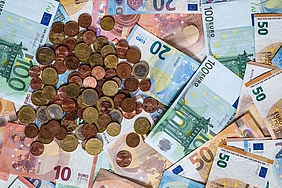 Geldscheine und Münzen (Euro)