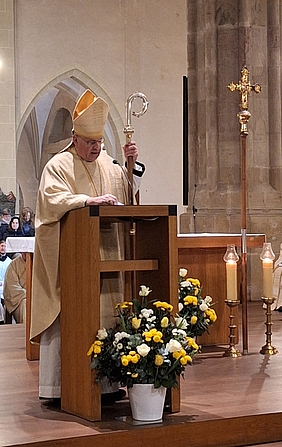 Weihbischof Reinhard Hauke, Erfurt, während einer Predigt