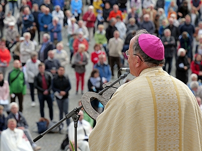 "Gottes Lebenskraft ist stärker als alles Vernichtende"